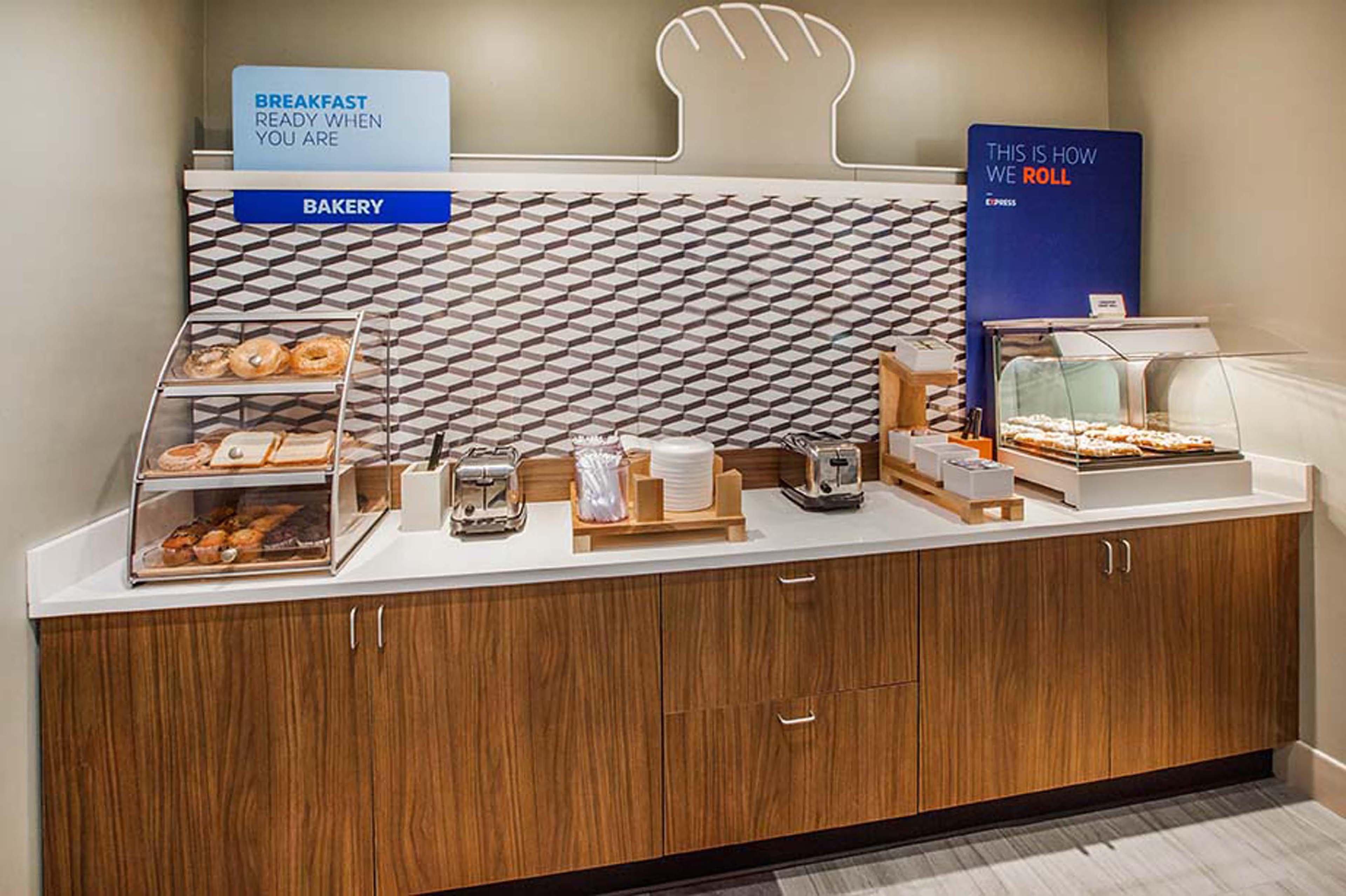 Holiday Inn Express And Suites Allentown West By Ihg מראה חיצוני תמונה